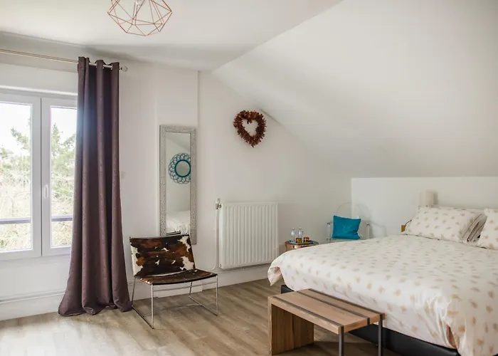 La Maison Mirabeau Couette-café 3*